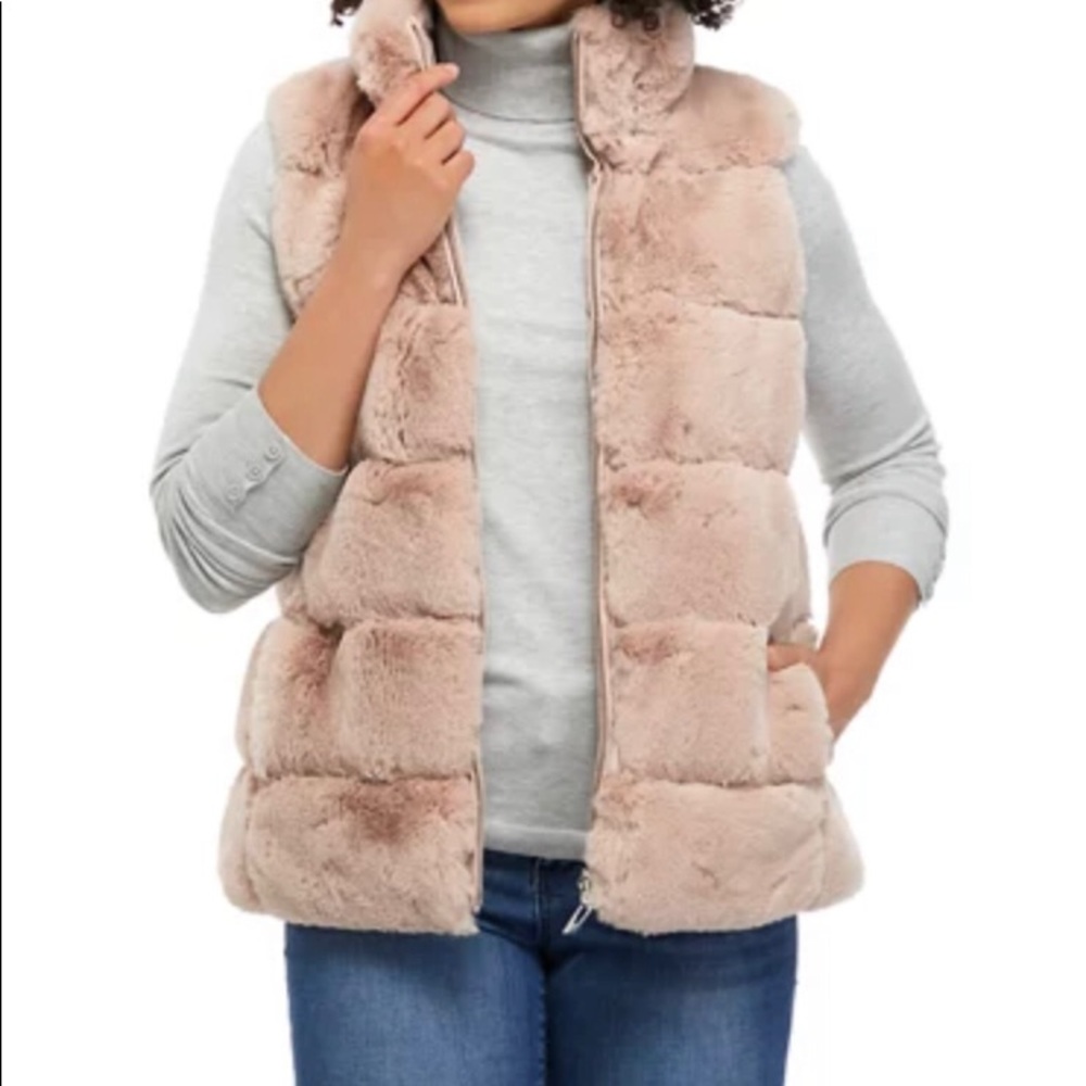 VIA SPIGA Fur vest